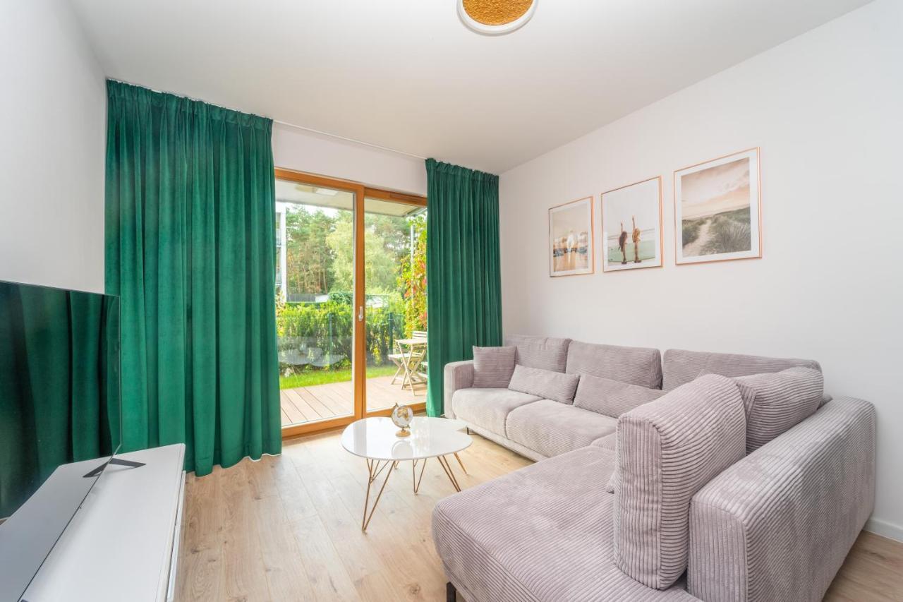 Nadmorski Dwor - Green Apartment Gdańsk Kültér fotó